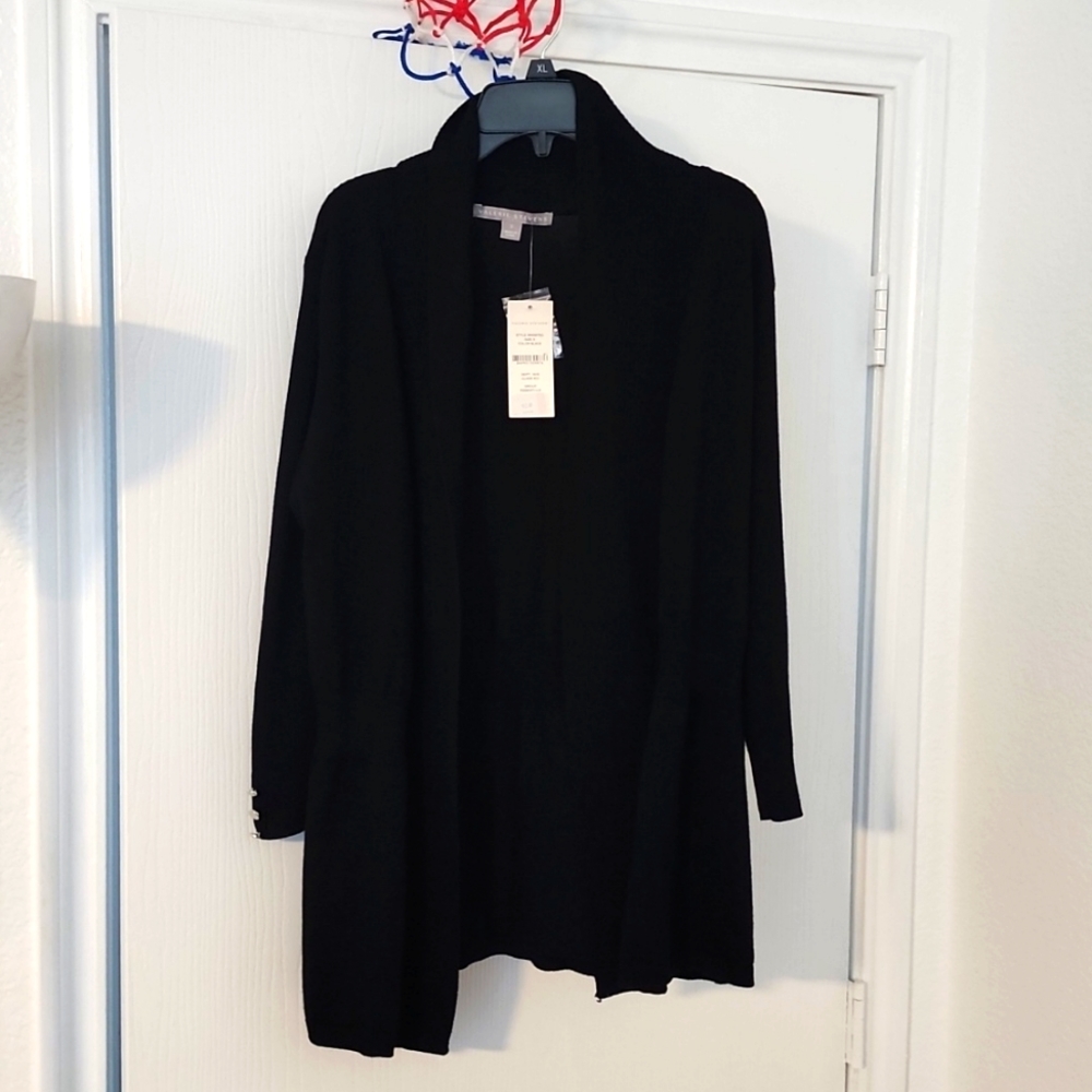 NWT Valerie Stevens ladies' Cardigan size small